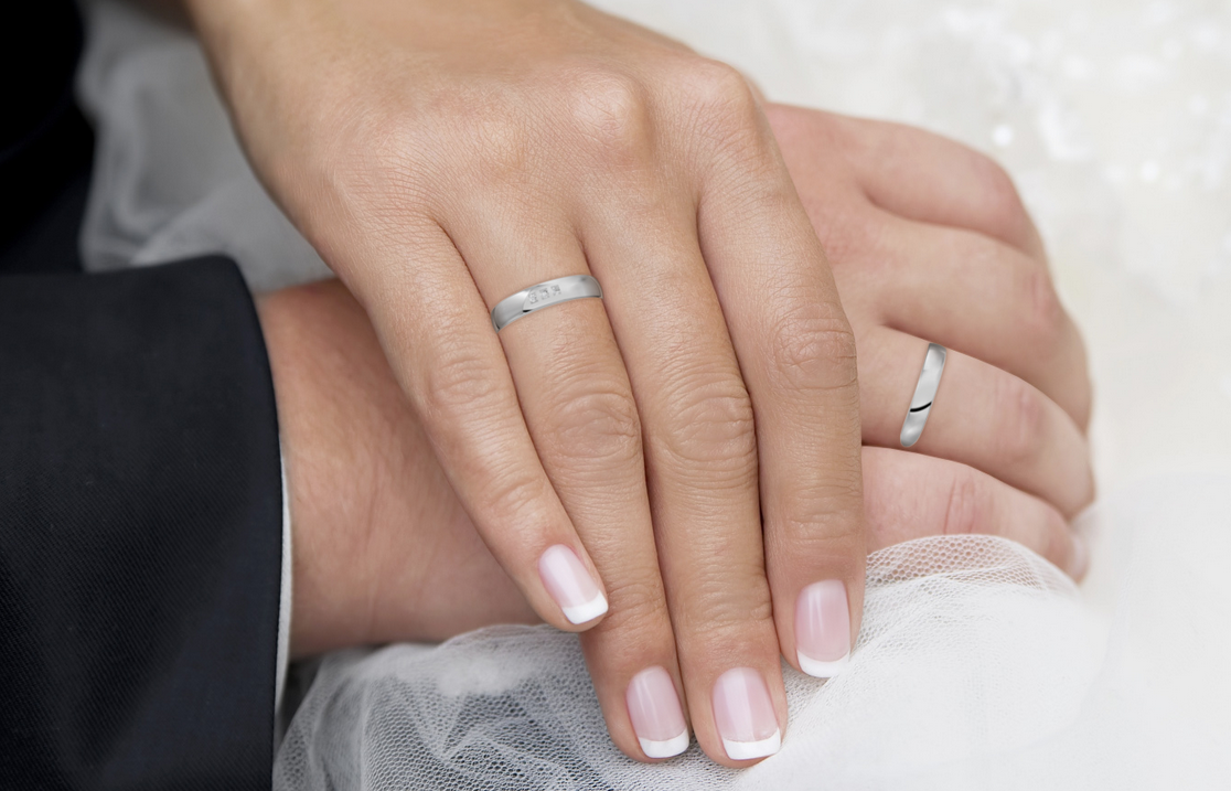 Platin Trauringe „Firenze“ – Exklusive Eheringe mit Brillanten