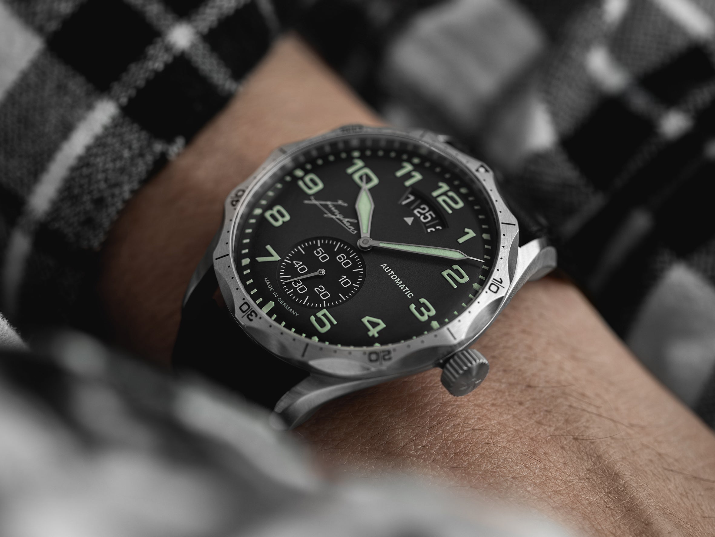Junghans Pilot 27/4490.00 Automatic 
