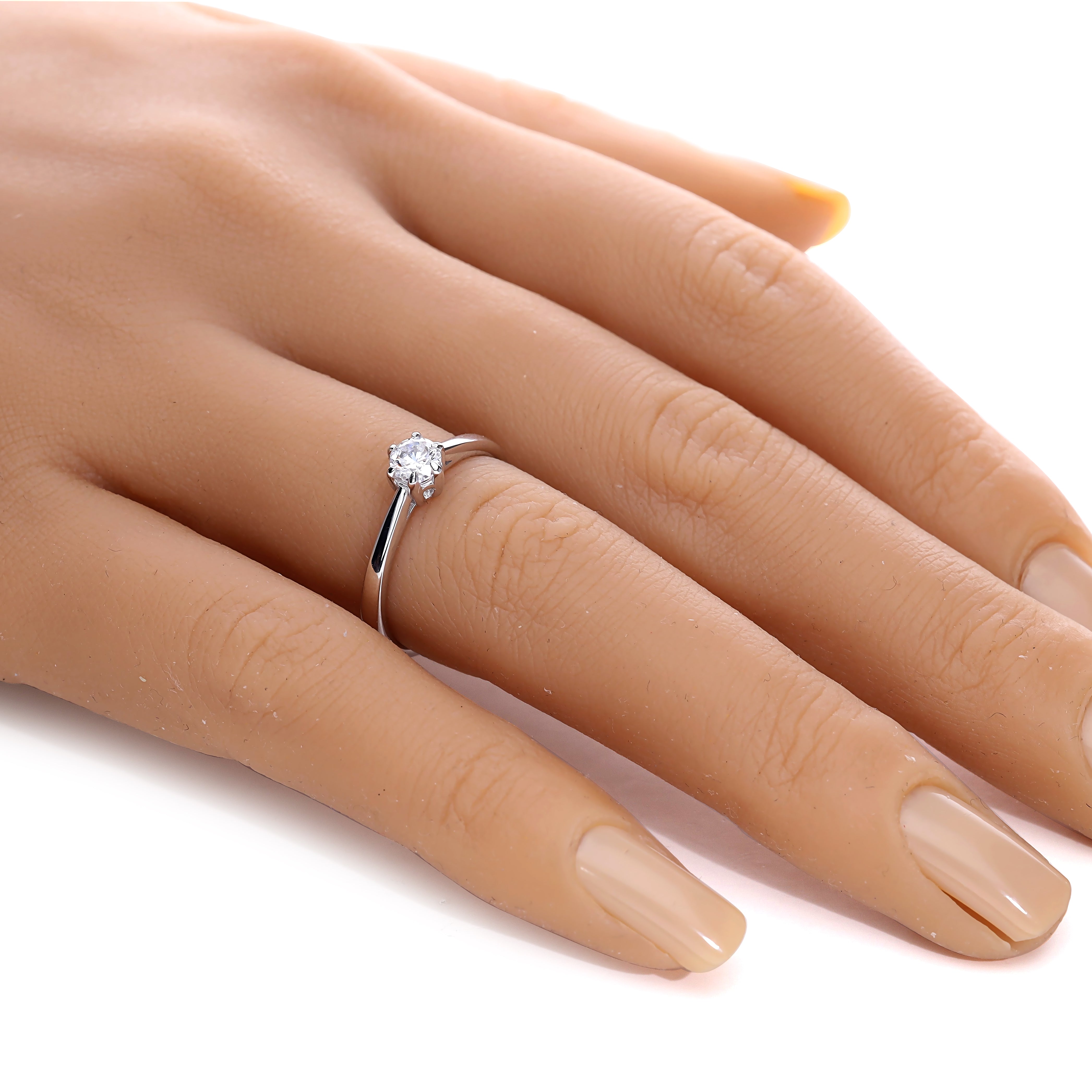 Pure elegance: GIORO Feline 585 white gold engagement ring with 0.20ct diamond